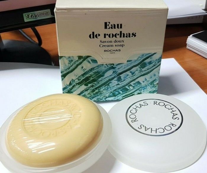 Eau de Rochas